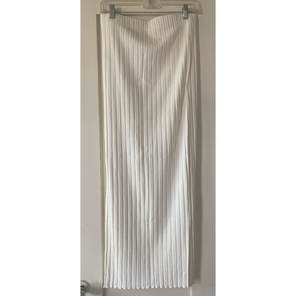 SIMON MILLER Wide Rib Maxi Skirt in Macadamia Size Medium *BRAND NEW - Picture 3 of 6